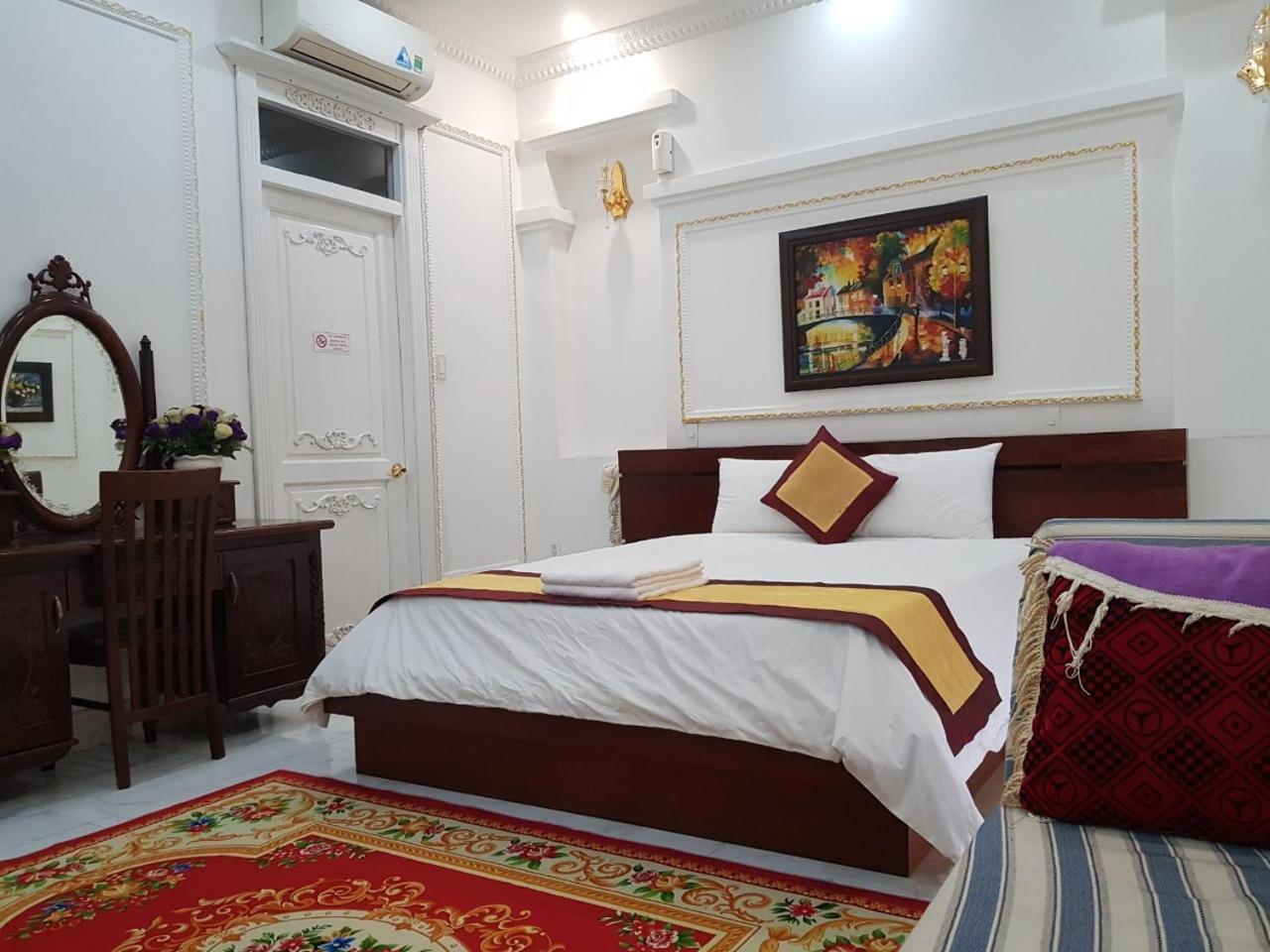Kim Cuong - Hotel Near Tan Son Nhat Airport Ho Chi Minh City Bagian luar foto