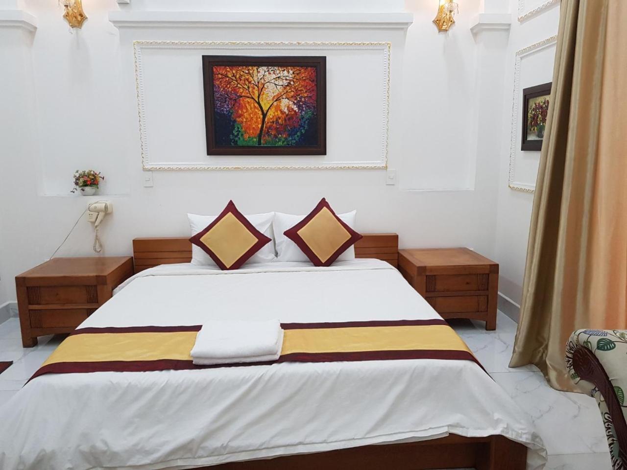 Kim Cuong - Hotel Near Tan Son Nhat Airport Ho Chi Minh City Bagian luar foto