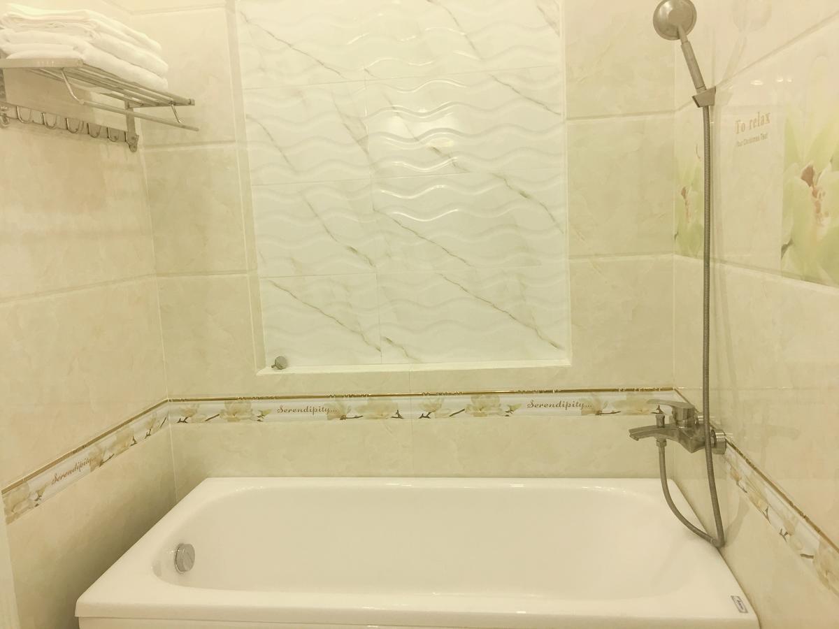 Kim Cuong - Hotel Near Tan Son Nhat Airport Ho Chi Minh City Bagian luar foto